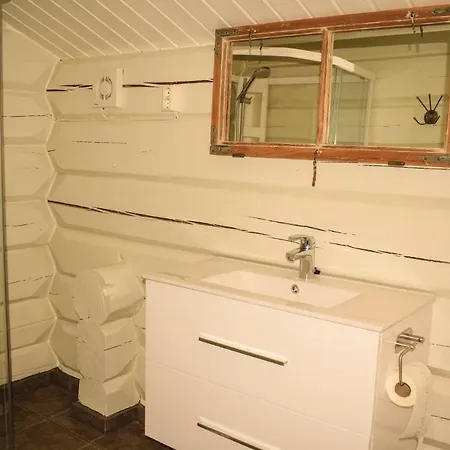 Three-bedroom Holiday In *